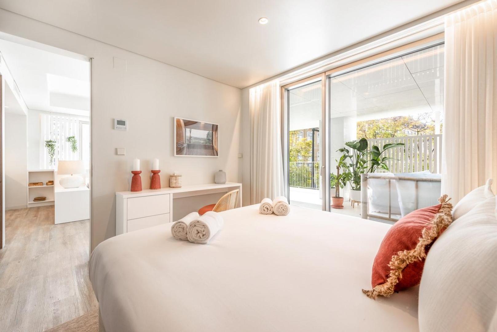 Guestready - 2Br Apt Carlos I With Terrace And Gym Lisbon Exterior photo